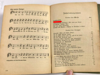 "Liederbuch des VII.Korps" Herausgegeben vom Generalkommando VII. München" 1941 mit 190 Seiten. Leicht defekt