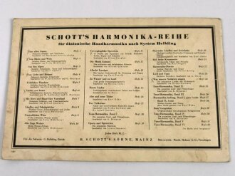 "Was unsere Soldaten singen" Die bekannten Lieder der Wehrmacht, Schott´s Harmonika Reihe Nr.24 mit 16 Seiten. 17 x 25cm