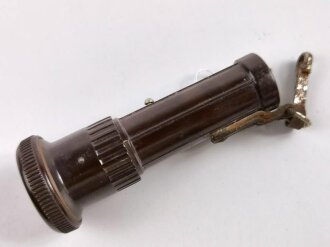 Stabtaschenlampe "SN " aus brauner Preßmasse. Länge 11,5cm,guter Zustand, Funktion nicht geprüft