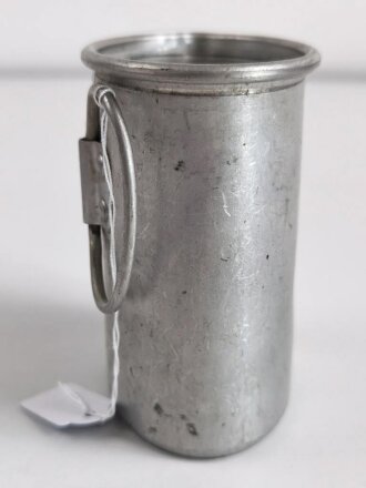 Trinkbecher Wehrmacht aus Aluminium, Hersteller HGF39