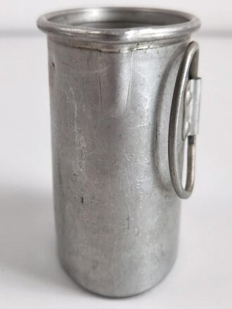 Trinkbecher Wehrmacht aus Aluminium, Hersteller HGF39