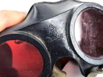 Kriegsmarine, Schutzbrille "Auer Neophan" , weiches Gummi , die Gläser rot getönt