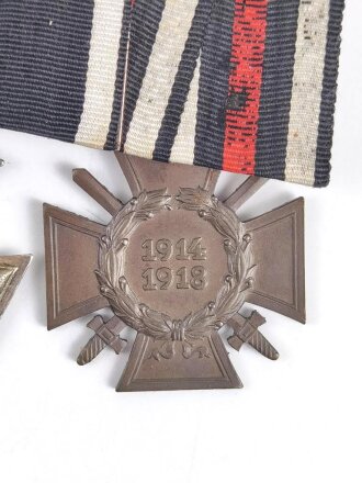 1. Weltkrieg, 2er Ordensspange " Eisernes Kreuz 2. Klasse 1914, Hersteller S im Bandring und Ehrenkreuz für Frontkämpfer "
