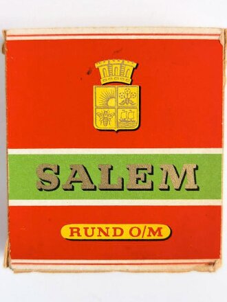 Pack " SALEM " Zigaretten, geöffnet