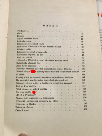 Tschechische  Ausgabe von Adolf Hitler " Mein Kampf" , "Muj Boj Hitler Hitler o sobe a svých cílech" Ausgabe 1937, im leicht defekten Schutzumschlag.