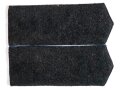 Preussen, Paar Schulterklappen für Angehörige im Füsilier Regent Nr. 40 Rastatt. Gesamtlänge 13cm