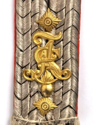 Preussen, einzelnes Schulterstück für einen Offizier der Feld Artillerie Schießschule Jüterbog, Gesamtlänge 12cm