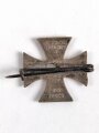 1.Weltkrieg, patriotisches Abzeichen Eisernes Kreuz 1914 " Gott mit uns " . Emailliert, Höhe 21mm