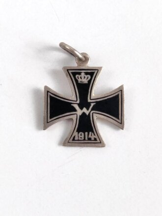 1.Weltkrieg, patriotischer Anhänger Eisernes Kreuz 1914.  Höhe 15mm