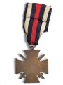Ehrenkreuz für Frontkämpfer am Band mit Hersteller O.2