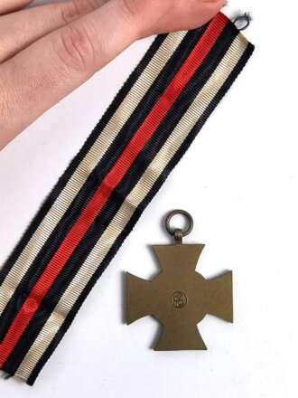 Ehrenkreuz für Kriegsteilnehmer mit Band