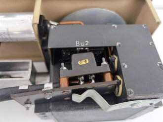 Würzburg Radar FuSE 65 (FuMG62 and 65) , Hilfssender HS 62/65, Anfordererzeichen Ln 20970. Originallack ? Funktion nicht geprüft