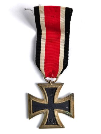 Eisernes Kreuz 2. Klasse 1939 am Band, ohne Hersteller, Hakenkreuz mit voller Schwärzung