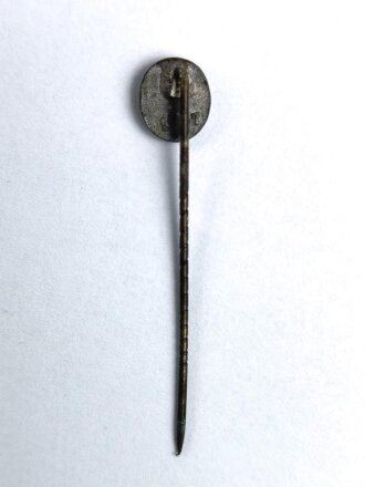 Miniatur, Verwundetenabzeichen 1939 in Silber, Rückseitig Hersteller L/57, Hakenkreuz obere Hälfte nicht vorhanden, Größe 9 mm
