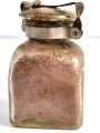 "Tannoform" Flasche, ungereinigt. Gehört ins Bodenfach des "Veterinär Arzneikasten 18/27" der Wehrmacht