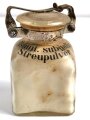 "Bismut. subgallic Streupulver" Flasche, ungereinigt. Gehört ins Bodenfach des "Veterinär Arzneikasten 18/27" der Wehrmacht