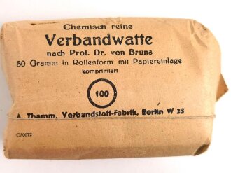 "50 Gramm Verband Watte" ,  gehört so unter anderem in  den " "Veterinär Arzneikasten 18/27" der Wehrmacht