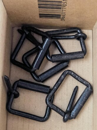 Metallbeschlag aus Eisen, schwarz lackiert. Breite 53mm, sie erhalten ein ( 1 ) Stück