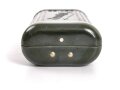 Taschenlampe aus grüner Preßmasse " Zeiler Turnlight" , Funktion nicht geprüft