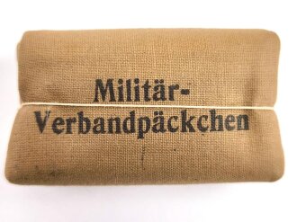 "Militär Verbandpäckchen" Breite 7cm, sehr guter Zustand