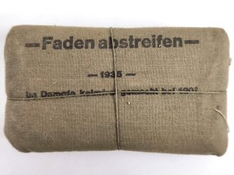 Verbandpäckchen datiert 1935, Breite 10,5cm
