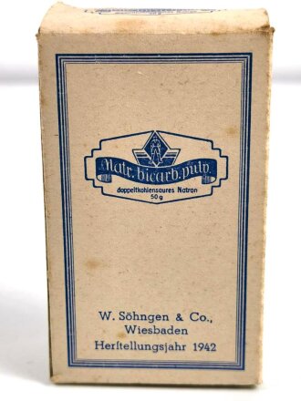 Glasbehälter " Natr. bicarbon. plv "in der originalen Umverpackung.  Für Luftschutzzwecke. Datiert 1942 , Höhe 9 cm