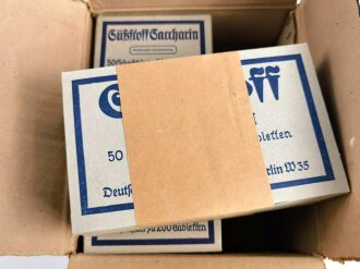 Kompletter Karton mit 50 Schachteln zu "200 Tabletten Süßstoff Saccarin"  Sehr guter Zustand, sie erhalten einen Karton aus der originalen Umverpackung