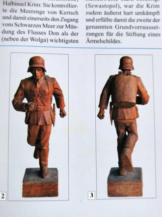 "Uniformen der Wehrmacht 1933-1945" gebraucht, über DIN A4