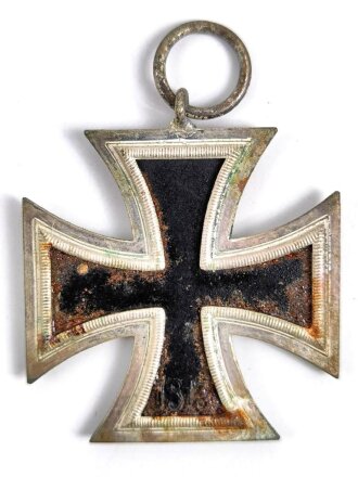 Eisernes Kreuz 2. Klasse 1939, höchst wahrscheinlich ein Boden oder Wasserfund