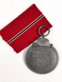 Medaille " Winterschlacht im Osten " mit Bandabschnitt, Hersteller 6 im Bandring für " Fritz Zimmermann, Stuttgart "