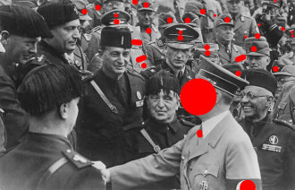 Ansichtskarte "Adolf Hitler und italienische Faschisten"
