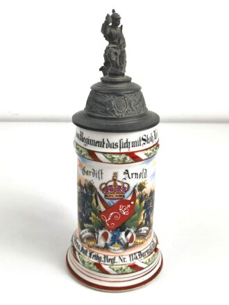 Hessen, Reservistenkrug eines Angehörigen 1.Großherzogl. Hess. Infanterie Leibgarde Regiment  Nr. 115 Darmstadt. Deckel wackelt, Spinne im Boden, sonst normale Gebrauchsspuren, ungereinigtes Stück