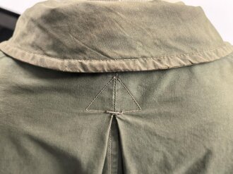 Windbluse alter Art  für Gebirgstruppen der Wehrmacht. Getragenes Stück in gutem Gesamtzustand