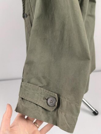 Windbluse alter Art  für Gebirgstruppen der Wehrmacht. Getragenes Stück in gutem Gesamtzustand
