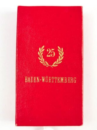 Baden Württemberg, Feuerwehr Ehrenzeichen für 25 Jahre im Etui und Bandspange, ungereinigt