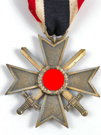 Kriegsverdienstkreuz 2. Klasse 1939 mit Schwertern am...