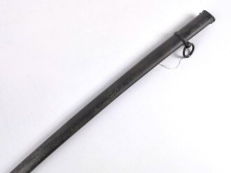 Scheide für einen Säbel für Offiziere der Wehrmacht. Originallack, aber "Gereinigt" Gesamtlänge 92cm