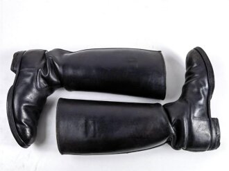 Paar Stiefel für Unteroffiziere und Offiziere der Wehrmacht. Getragenes Paar, Sohlenlänge 29cm