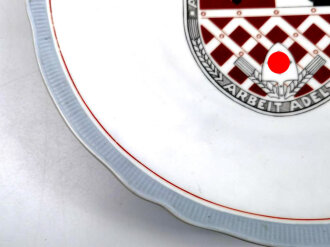 Reichsarbeitsdienst, Erinnerungsteller " Arbeitsgau Sudetenland XXXVII" Porzellan, Hersteller Bavaria Schumann, Durchmesser 30cm. guter Zustand