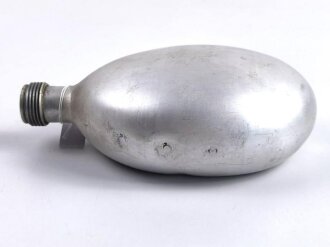 Aluminiumkorpus für eine Feldflasche Wehrmacht , Standardgrösse, guter Zustand, Hersteller HRE 34