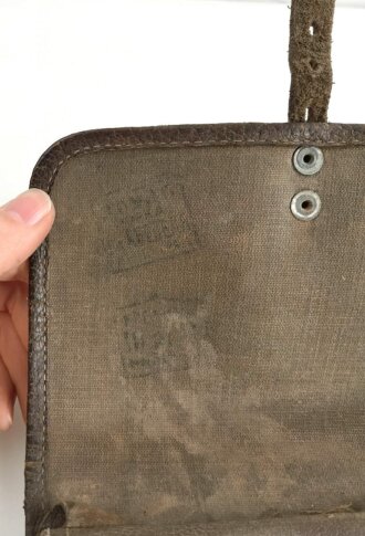 Russland UDSSR 2.Weltkrieg, Kartentasche aus Ersatzmaterial, undeutlich gestempelt, ungereinigtes Stück