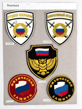 Russland UDSSR, Sammlung Abzeichen ,  auf Karton...