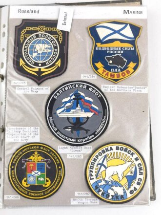 Russland UDSSR, Sammlung Abzeichen zum Thema Marine,  11 Seiten auf Karton aufgetackert