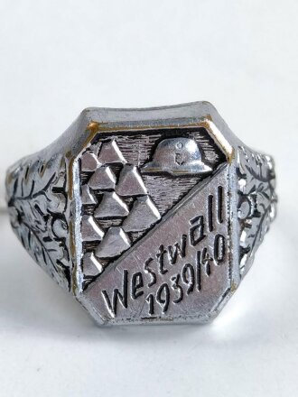 "Westwall" Fingerring in gutem Zustand, Höhe 19mm
