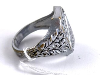 "Westwall" Fingerring in gutem Zustand, Höhe 19mm