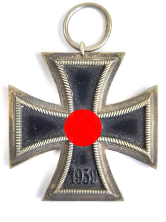 Eisernes Kreuz 2. Klasse 1939 ohne Hersteller, Hakenkreuz minimal berieben