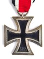 Eisernes Kreuz 2. Klasse 1939 am langen Band, ohne Hersteller, Hakenkreuz mit vollständiger Schwärzung