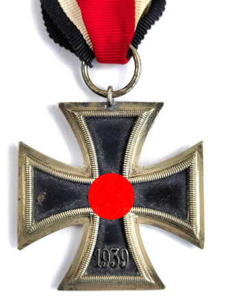 Eisernes Kreuz 2. Klasse 1939 am langen Band, Hersteller " 44 " im Bandring für " Jakob Bengel, Idar Oberstein ", Hakenkreuz berieben