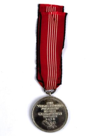 Deutsche Olympia Erinnerungsmedaille 1936 am Band, guter Zustand, seltenere Variante aus versilbertem Eisen