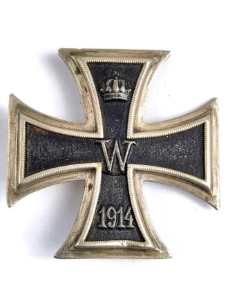 1. Weltkrieg, Eisernes Kreuz 1. Klasse 1914, Nadelhaken wurde nachgelötet, Kern gebrochen, Nadel vermutlich alt ersetzt